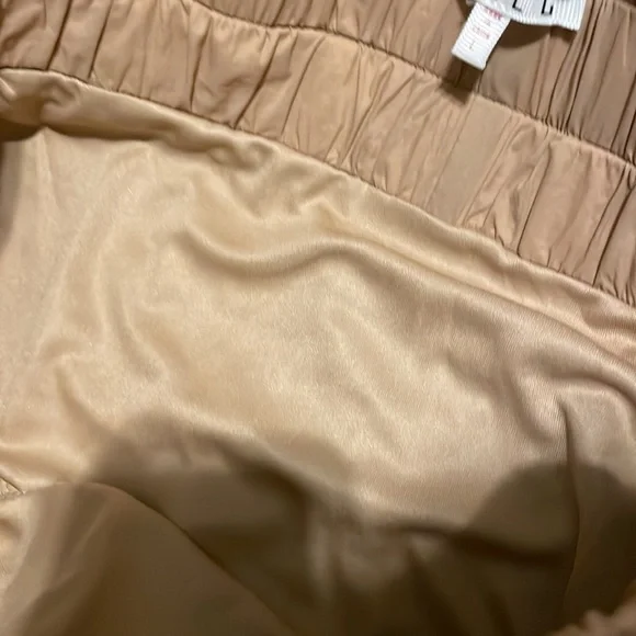 NWT TCEC Joggers - Picture 4 of 6